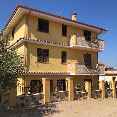 Apartamento Casa Vacanze Al Parco Giba Exterior foto