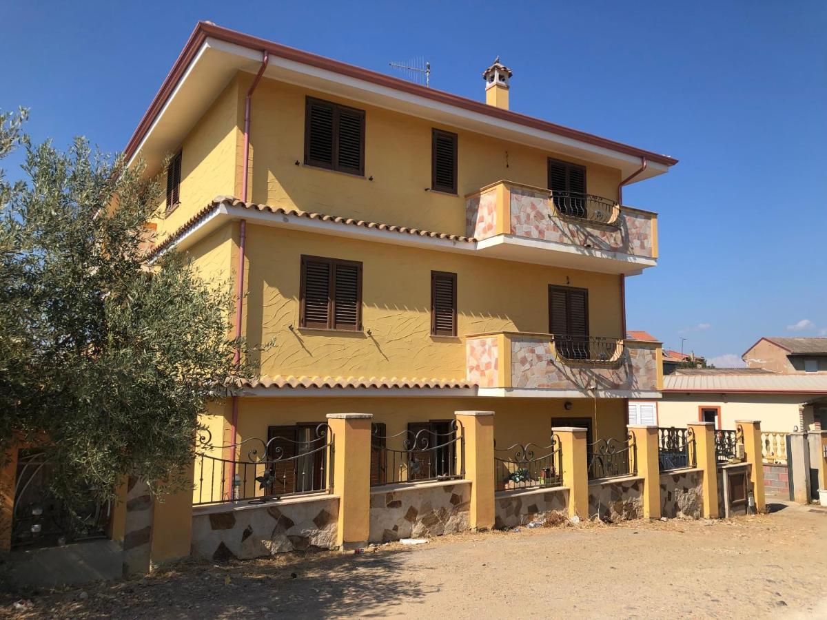 Apartamento Casa Vacanze Al Parco Giba Exterior foto